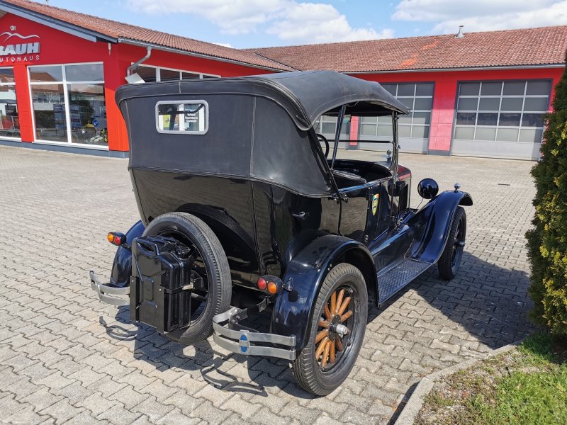 Ford Model T Touring 1927